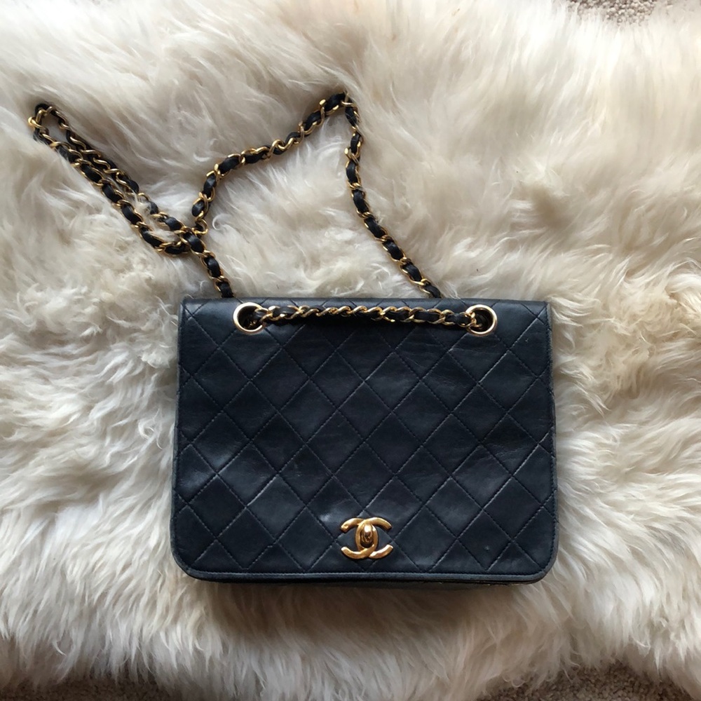 Vintage CHANEL Handbag, Black